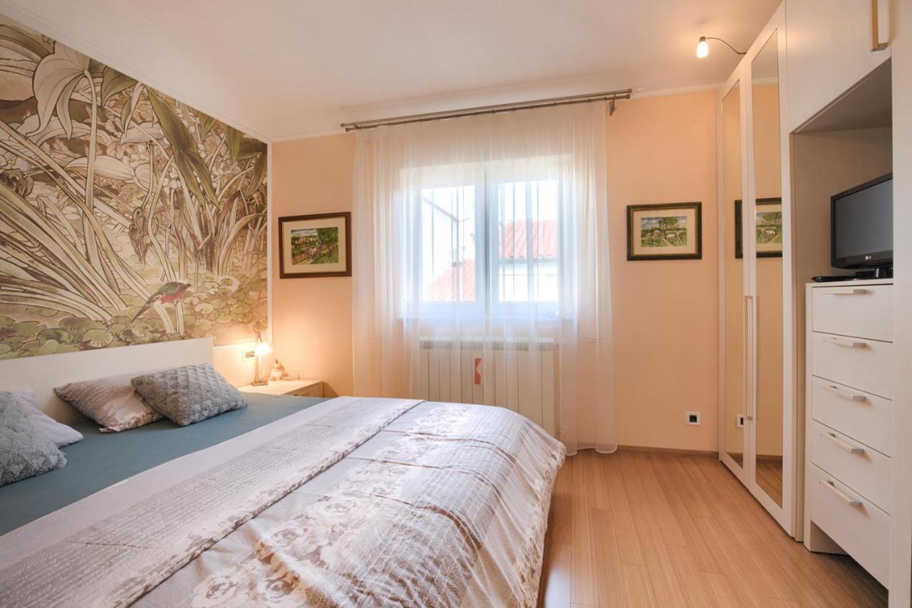 Apartament Tomisha Pjescana Uvala Zewnętrze zdjęcie