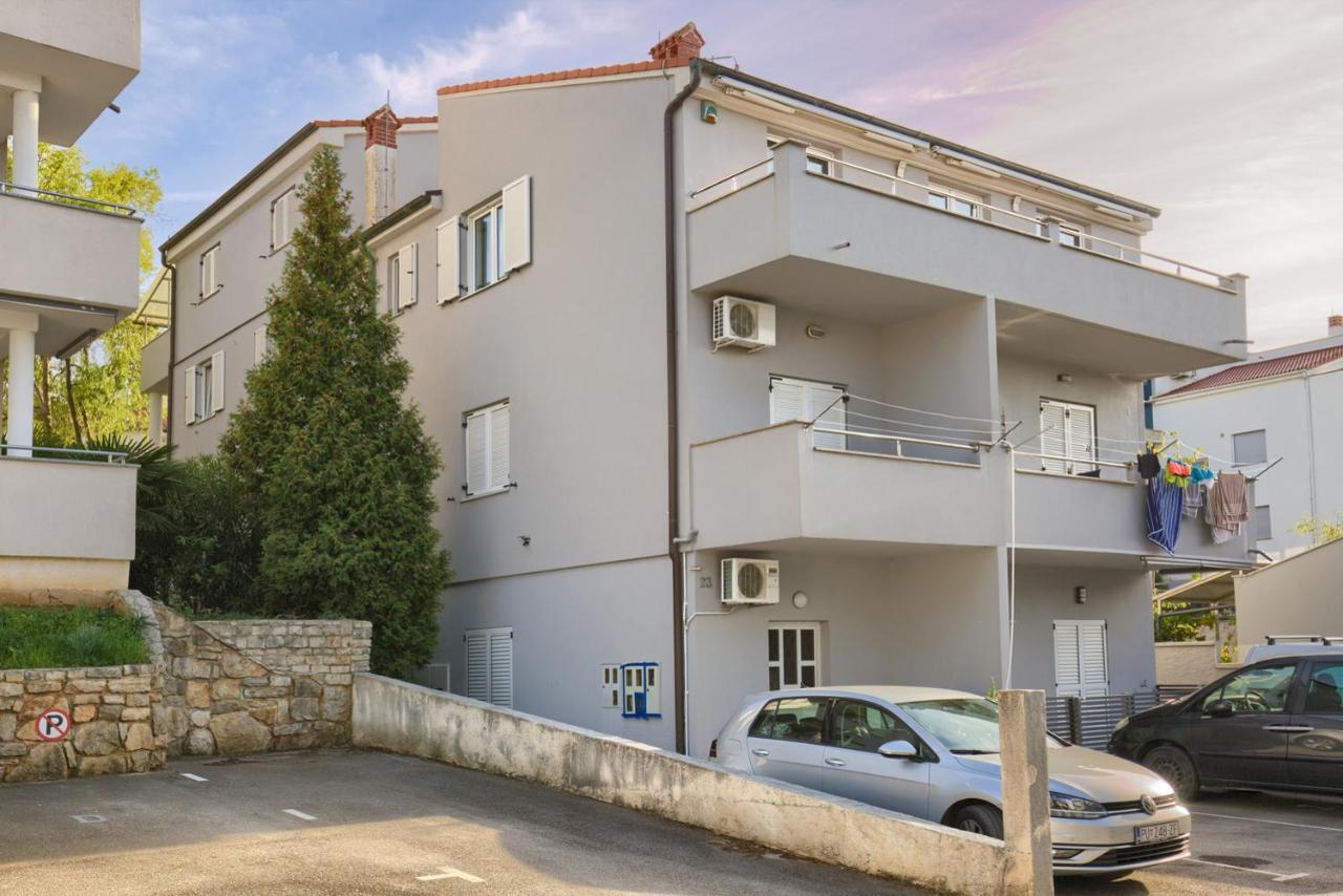 Apartament Tomisha Pjescana Uvala Zewnętrze zdjęcie